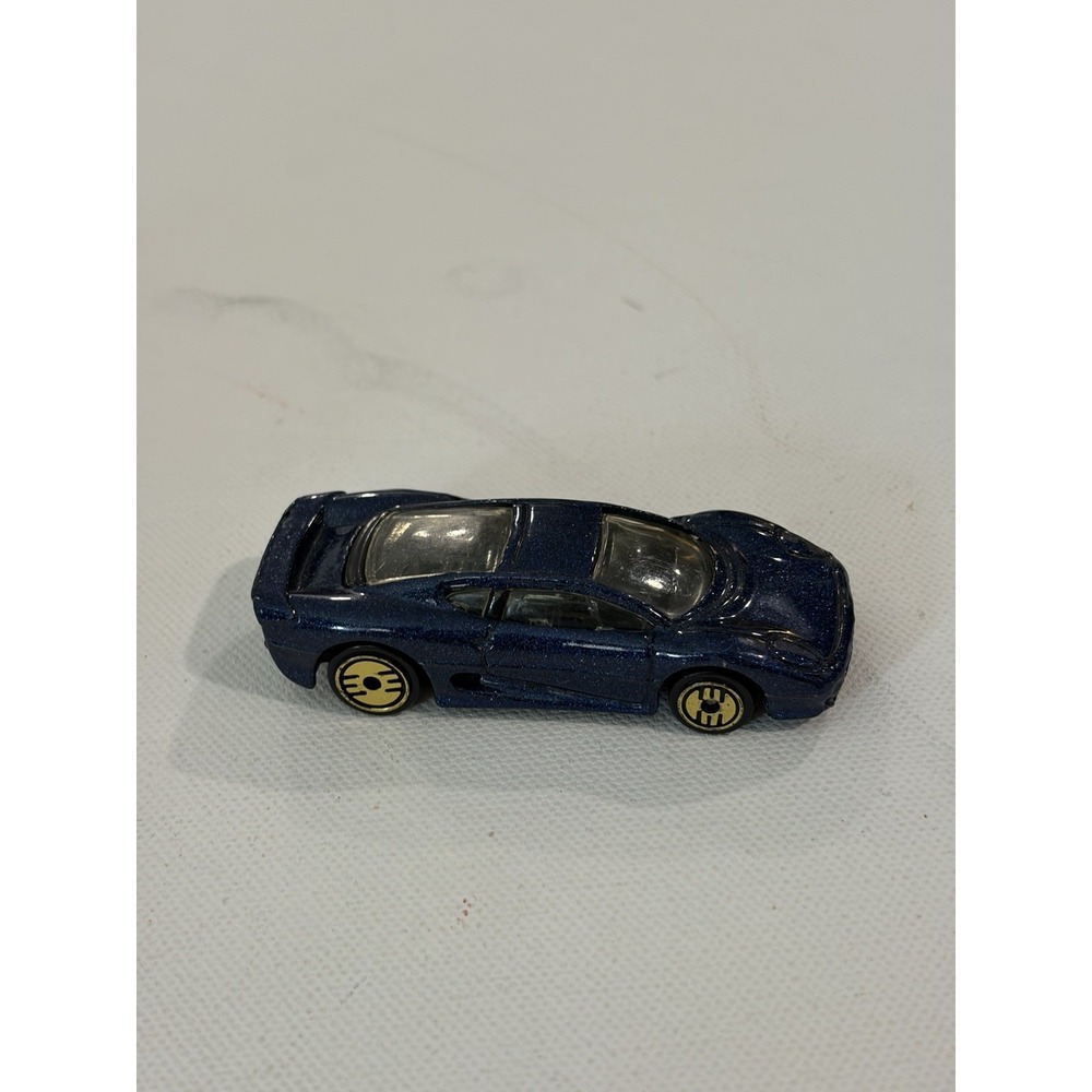 Hot Wheels Jaguar XJ220 Sports Car 1:64 Blue Gold Rims 1992 Mattel
